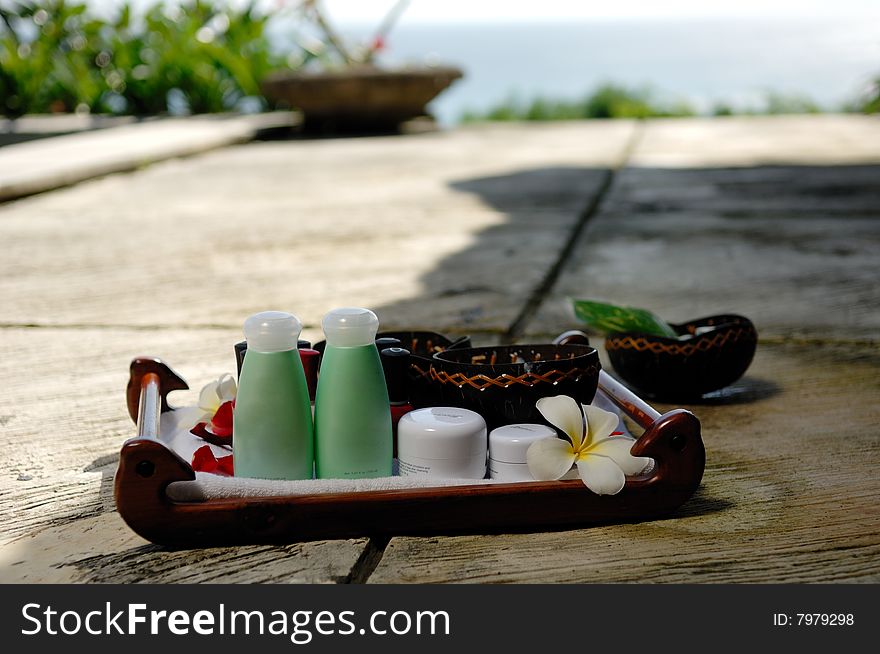 Bali LuLu SPA appliance (lotion & cream)
