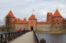 Castle On The Lake Royalty Free Stock Photos Castle On The Lake Royalty Free Stock Photos