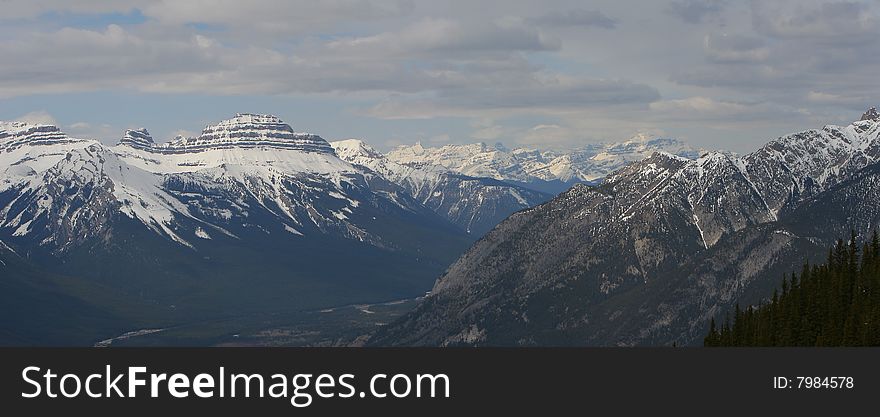 The snow convered rocky moutains, Banff, Alberta , Canada. The snow convered rocky moutains, Banff, Alberta , Canada