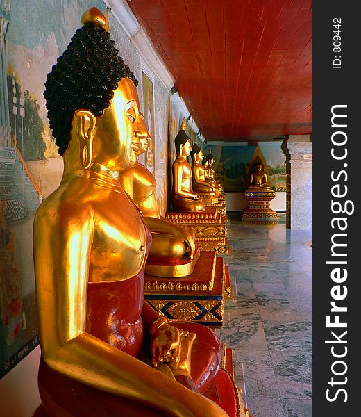 Hall of Golden Buddhas in Wat Doi Suthep