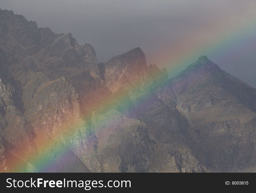 Rainbow flashes across the Remarkable mountains.
Queenstown, New Zealand. Rainbow flashes across the Remarkable mountains.
Queenstown, New Zealand