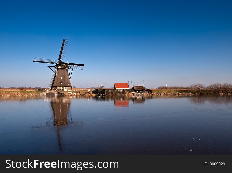 Beautiful windmill landscape at kinderdijk in the netherlands near Rotterdam