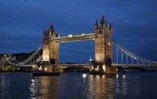 Tower Bridge Summer Night Royalty Free Stock Image Tower Bridge Summer Night Royalty Free Stock Image