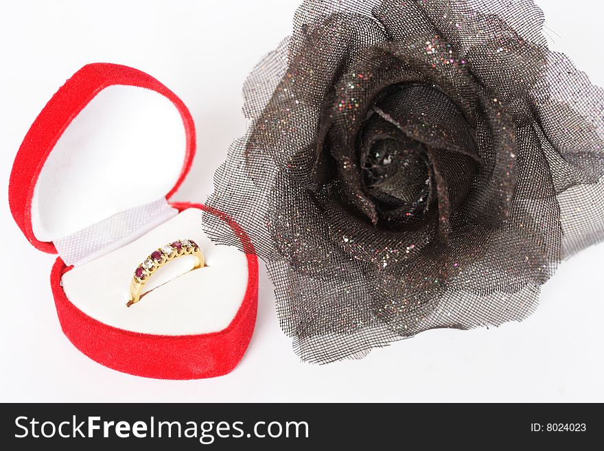 Present in Saint Valentine and delicate black rose. Present in Saint Valentine and delicate black rose