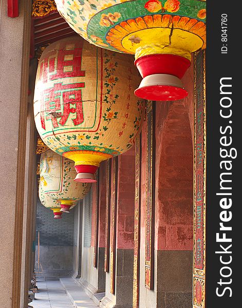 These are lanterns in a Chinese temple. These are lanterns in a Chinese temple.