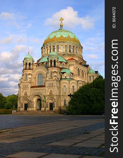 Sea cathedral in the city of Kronstadt near Petersburg.
