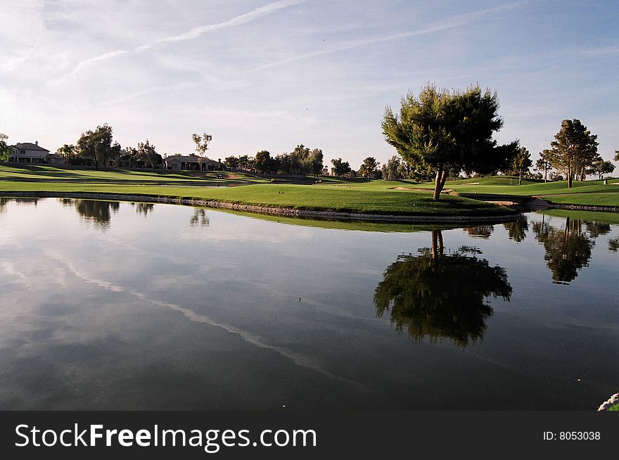 Urban lake in an Arizonan community