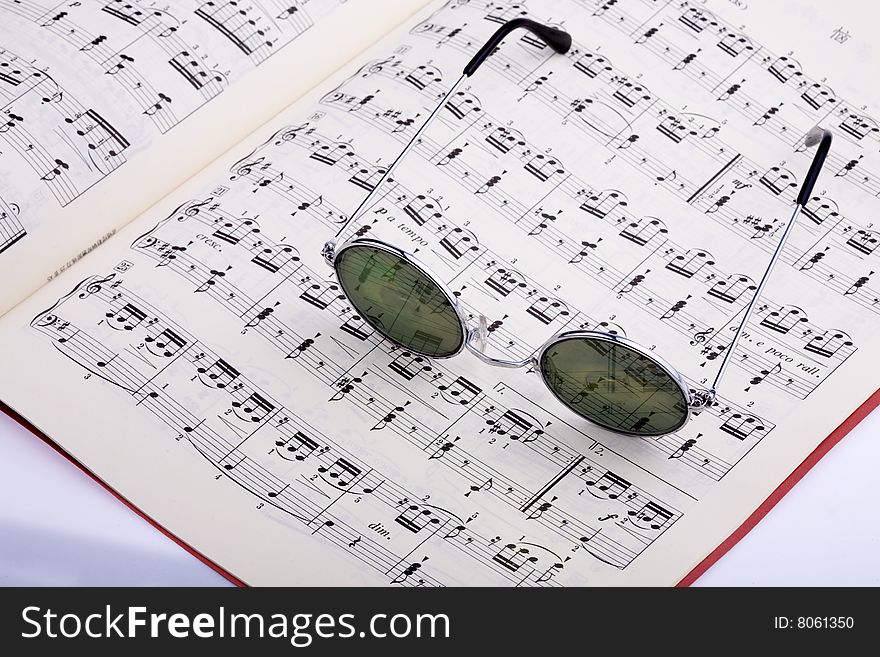 Glasses With Music