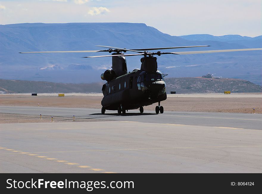 CH-47 taxiing