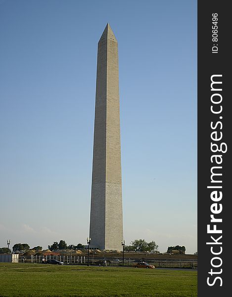 The Washington Monument on a clear day in summer
