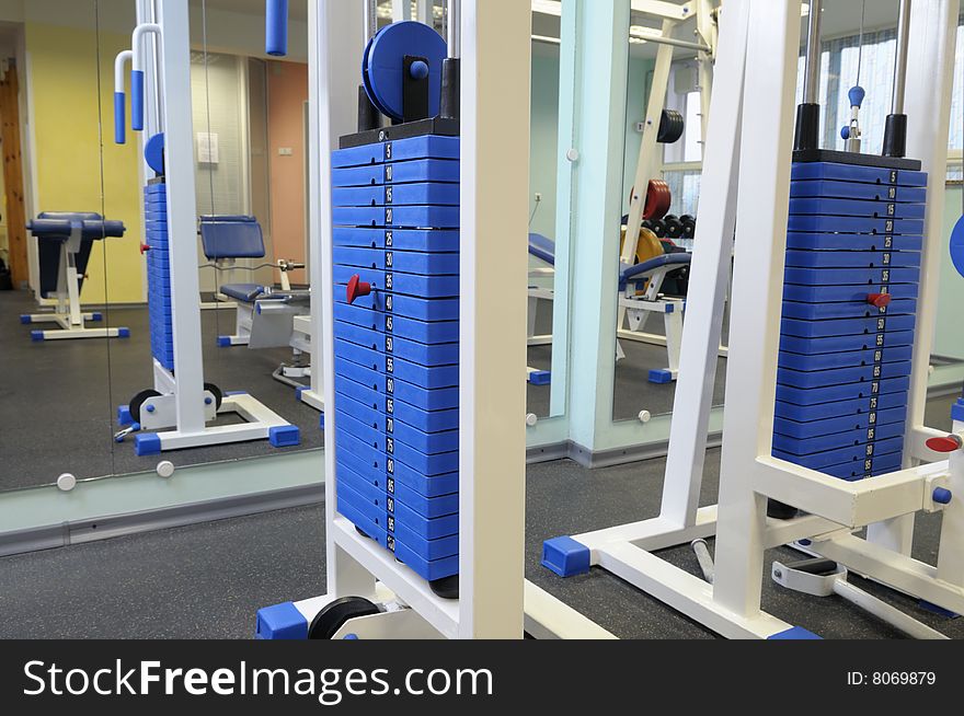 Load of a sports training apparatus in sports hall. Load of a sports training apparatus in sports hall.