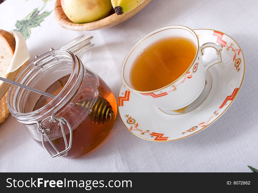 Cup of tea and slice citrus