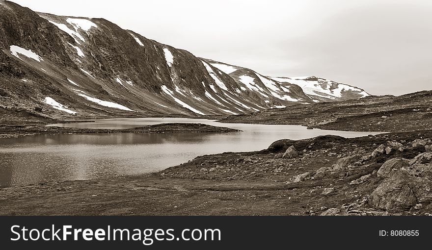 Strynefjell is a wild and deserted mountain range in Western Norway. Strynefjell is a wild and deserted mountain range in Western Norway.