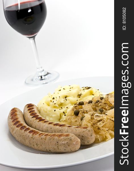 Grilled Sausage With Cabbage And Mashed Potatoes,wine.