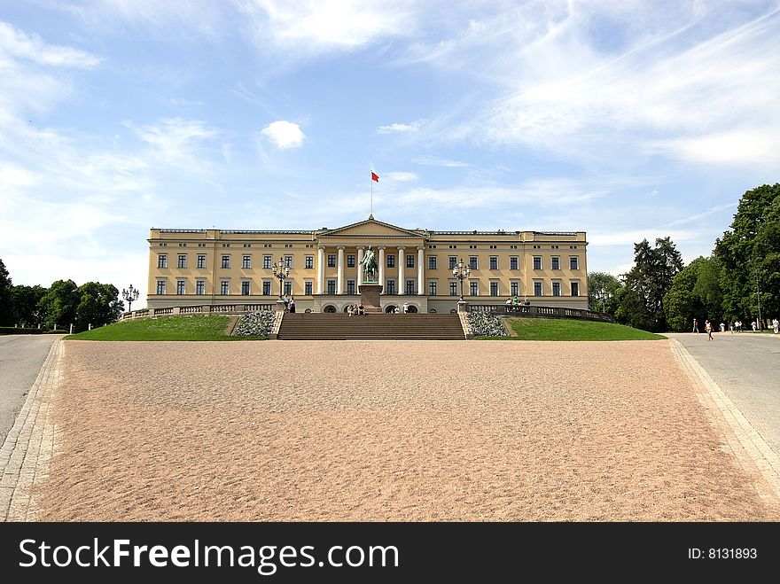 Palace of the king of Norway in Oslo. Palace of the king of Norway in Oslo