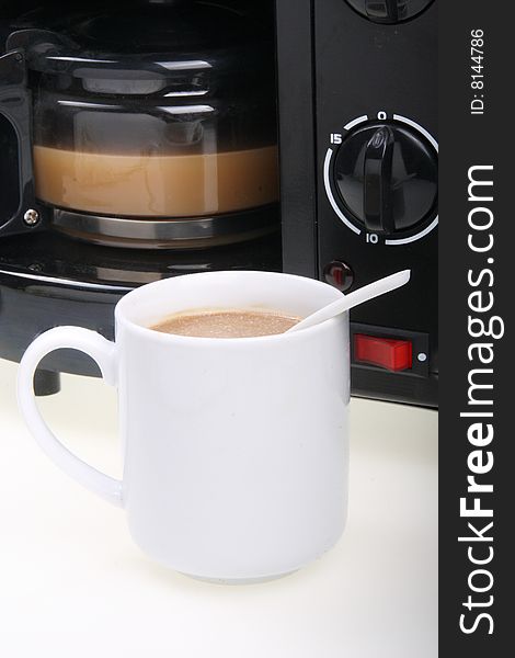 Coffee finished with multi-functional breakfast machine.