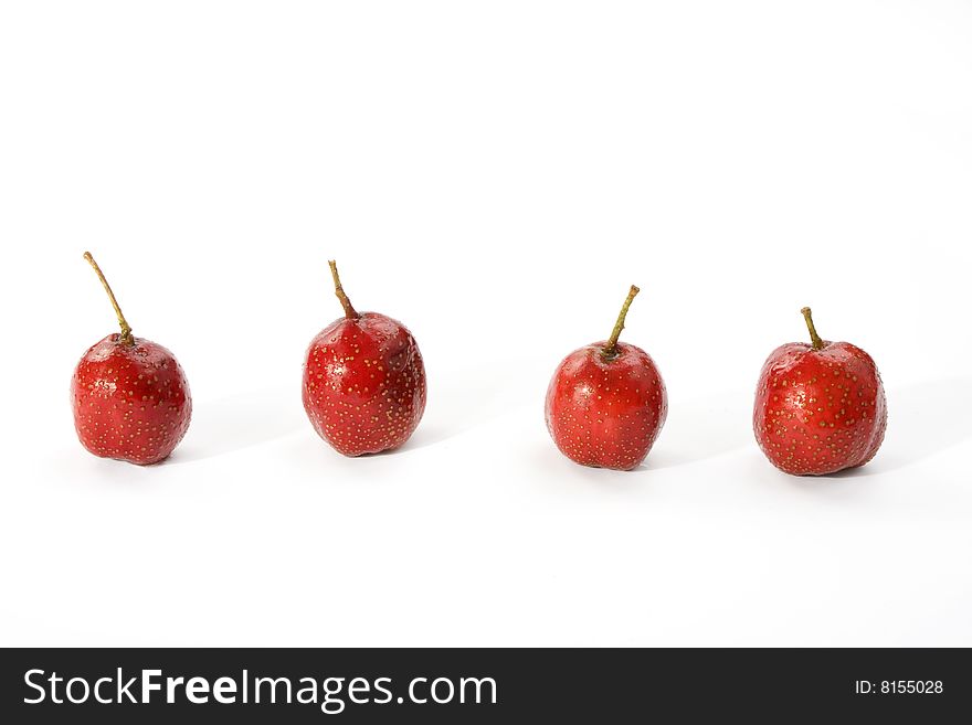 Fresh hawthorn fruit full of picture..
Chinese medicine thinks the hawthorn has very important effect on people's health.