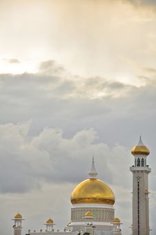 Omar Ali Saifuddien Mosque, Brunei Stock Image Omar Ali Saifuddien Mosque, Brunei Stock Image