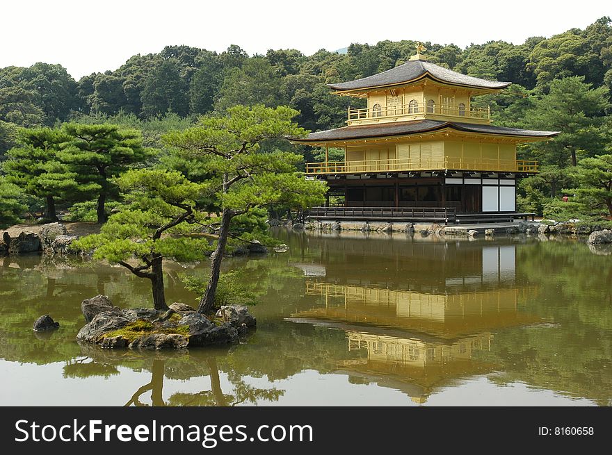 Golden Pavillon (or Kinkaku-ji) in Tokyo