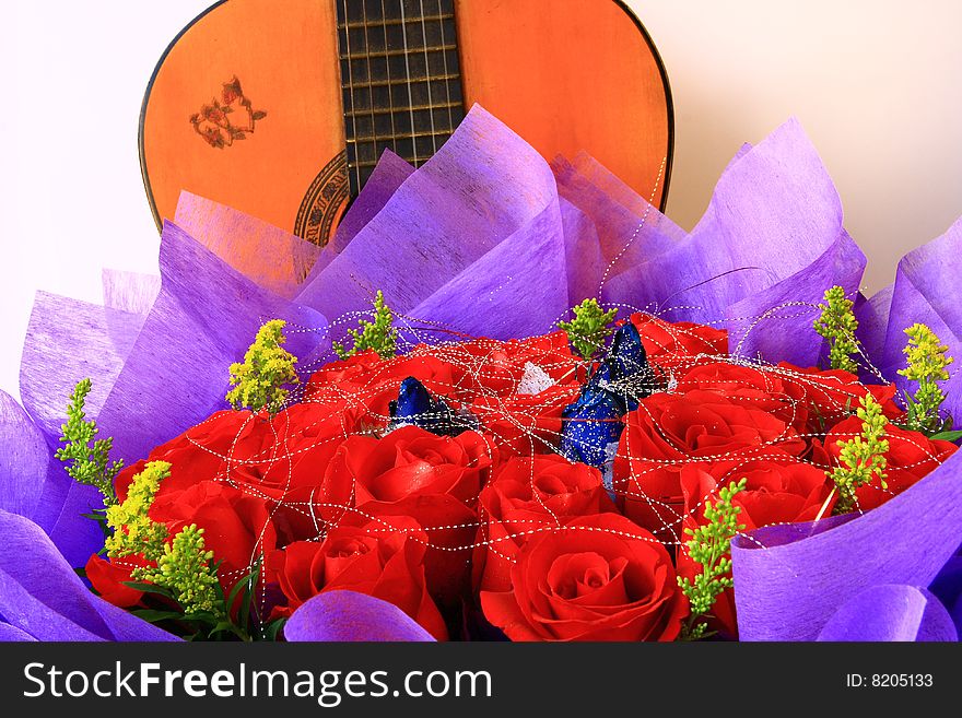 Red rose with guitar,Romantic Valentine's Day