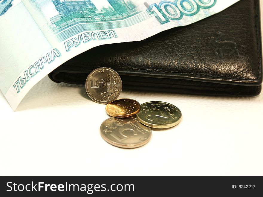 Wallet with Russian banknotes. A trifle and one thousand roubles.