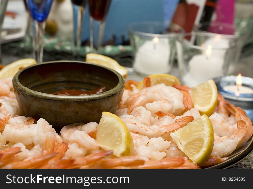 Shrimp Tray with bowl of Sauce