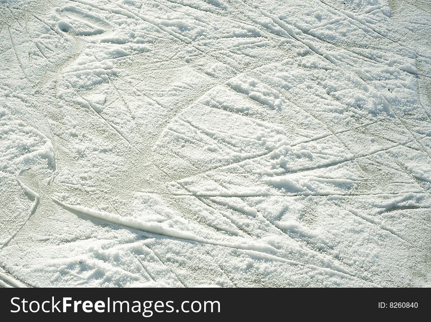 The image of the snow-covered skate