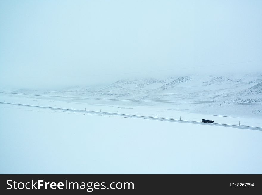 The road of tibetan plateau is trouble