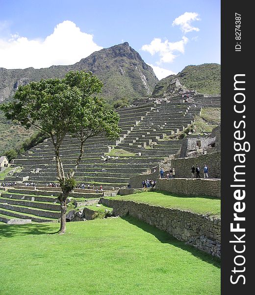 The wonderful view of the archeological site of machu pichu