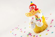 Happy Birthday Clown Cupcake Royalty Free Stock Images Happy Birthday Clown Cupcake Royalty Free Stock Images