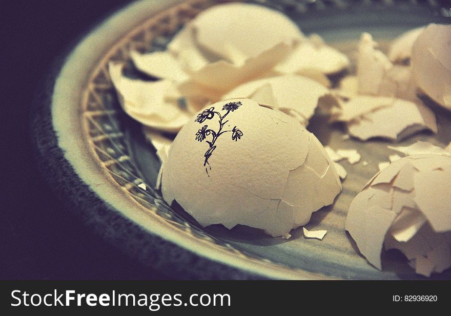 Petaled Flower Drawing On White Egg Shell