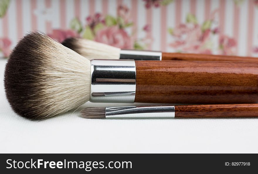 Brown Makeup Brushes