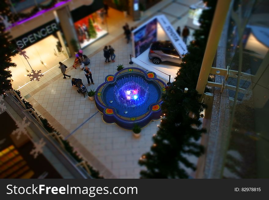 A view inside the atrium in a shopping mall.