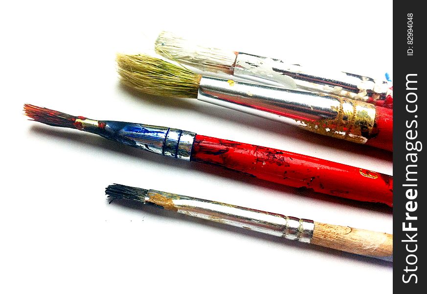 4 Paint Brushes