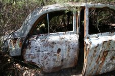 VINTAGE CAR WRECKAGE Royalty Free Stock Photos VINTAGE CAR WRECKAGE Royalty Free Stock Photos