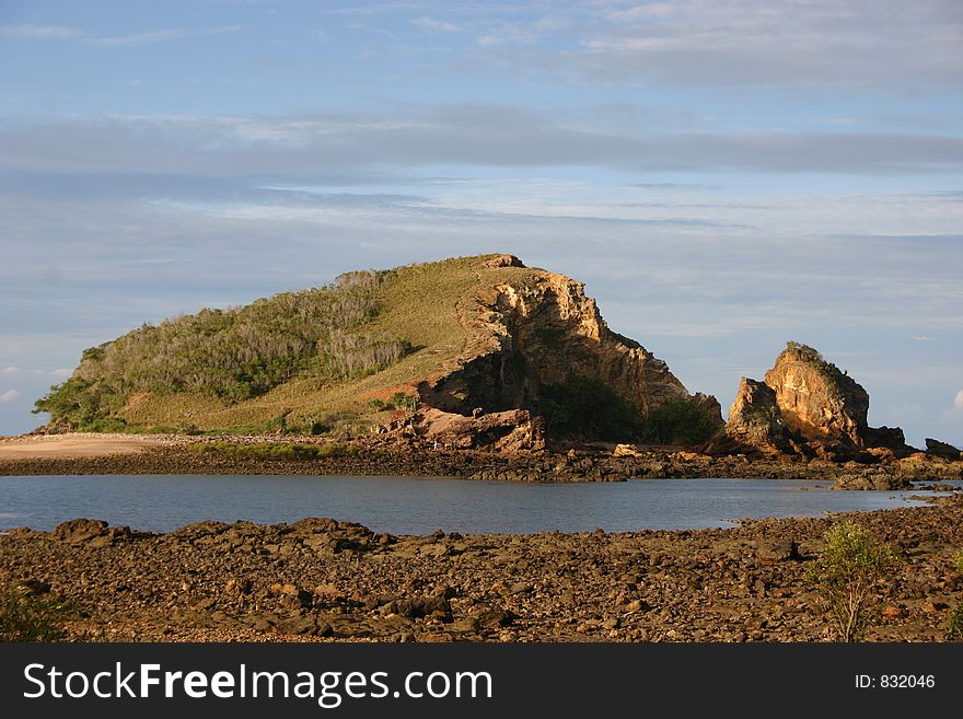 SECRET ISLAND TIDAL WALKWAY