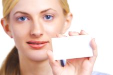Business Woman Holding A Blank Business Card Royalty Free Stock Photos