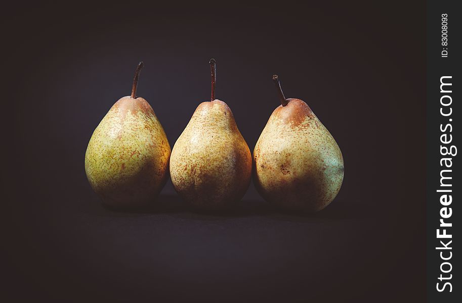 3 Pear Fruits