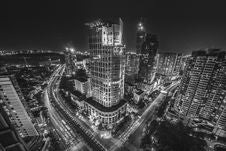 Free City Buildings At Night Time Royalty Free Stock Images - 83063689