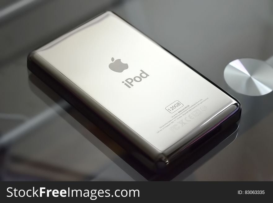 Silver Ipod Touch 120 Gb