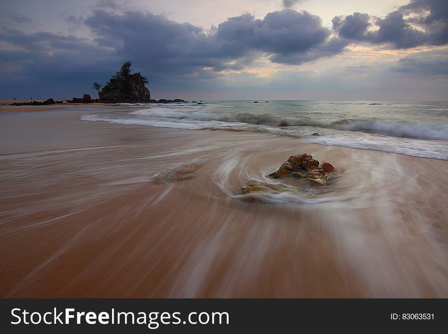 Sea During Daytime