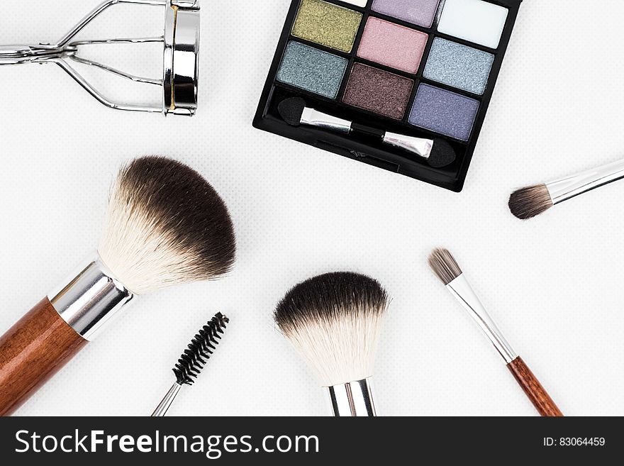 Black Make Up Palette and Brush Set