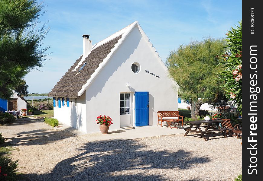 White and Brown Residential House during Daytime