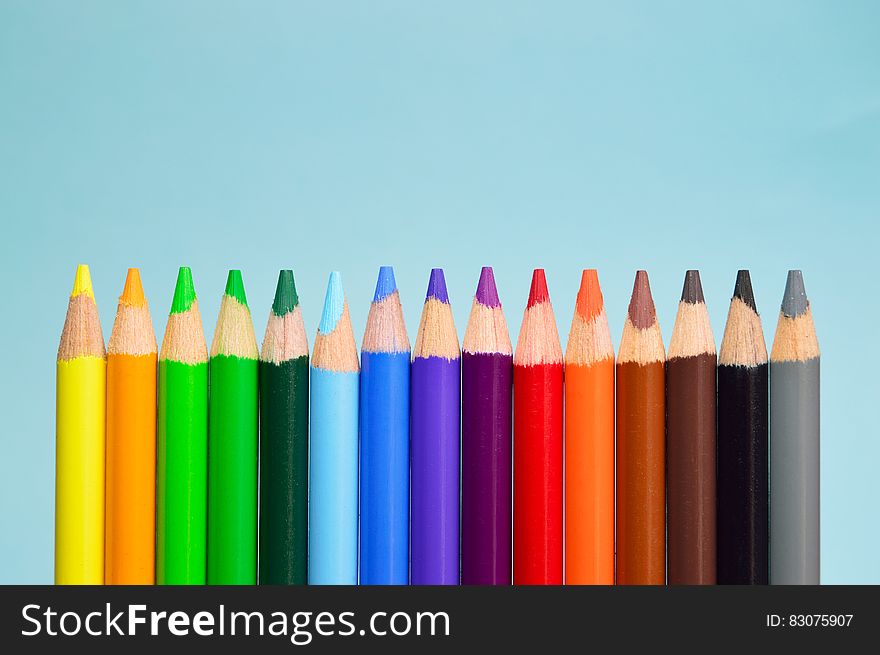 Color Pencil Set