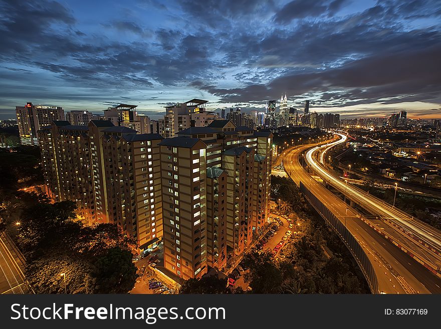 Cityscape Photo of High Rise Building