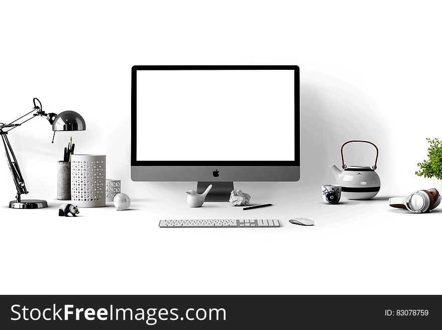 Silver Imac Near White Ceramic Kettle