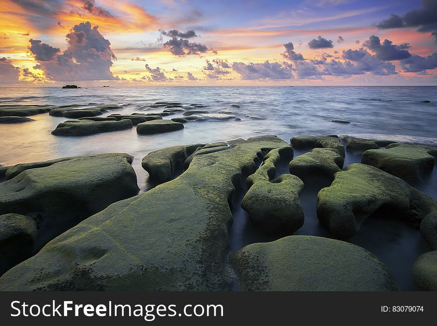 Green Stones Nearlake