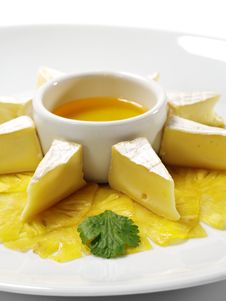 Soft Cheese With Honey Sauce Royalty Free Stock Photos Soft Cheese With Honey Sauce Royalty Free Stock Photos