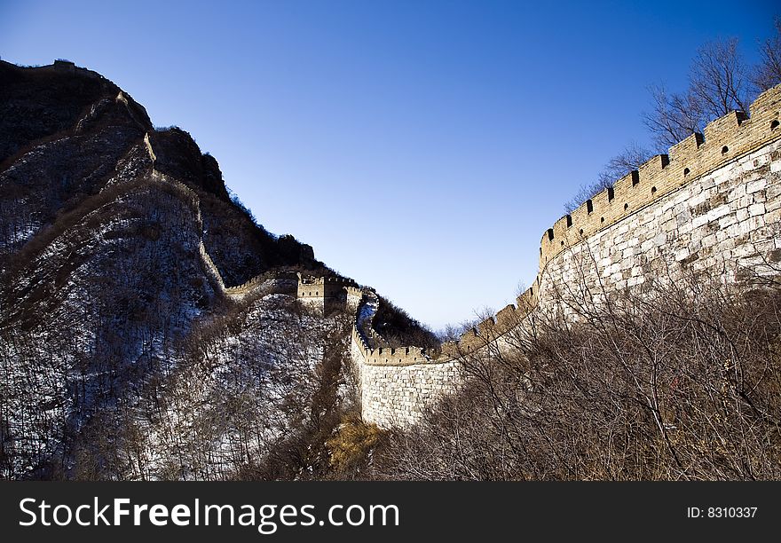 Great wall under the blue sky