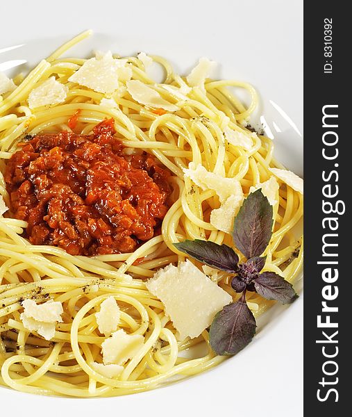 Spaghetti with Bolognese Sauce and Cheese